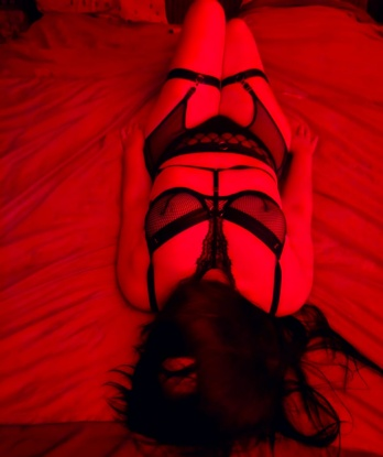 Анкета проститутки Альбина - город Гайворон, 26 лет, №13789